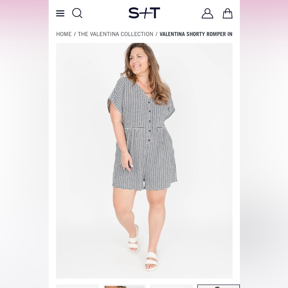 BNWT Smash and Tess Valencia shorty romper - black and white gingham.